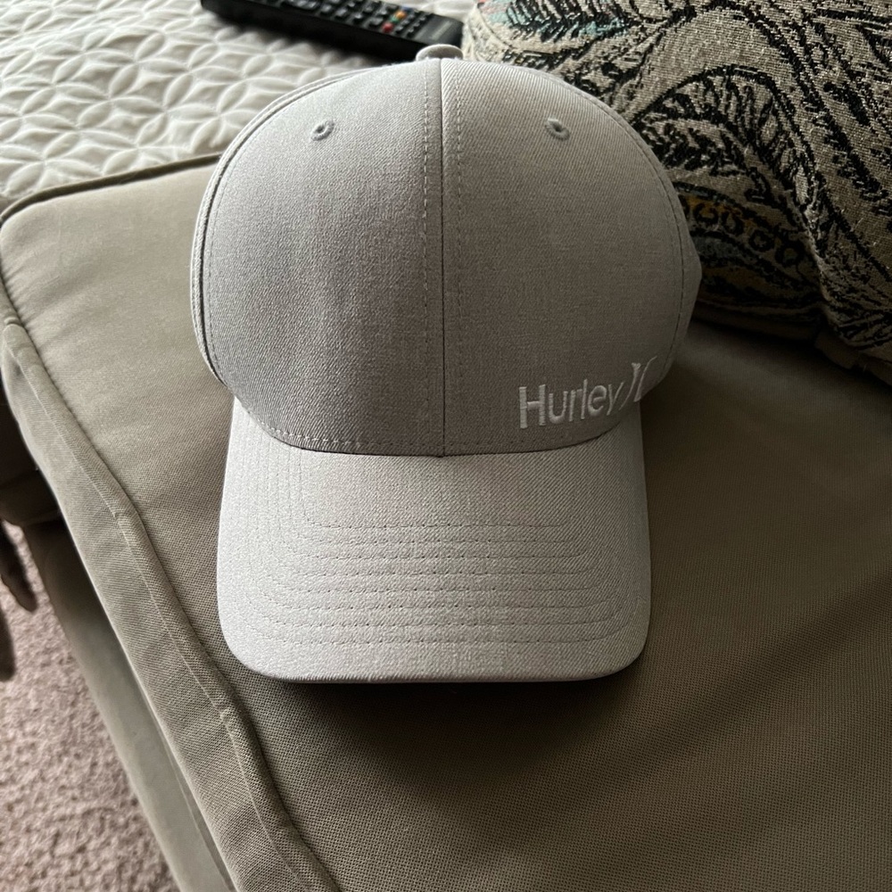 Hurley hat